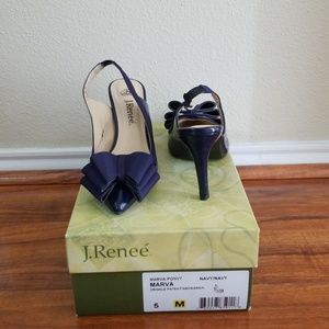 Navy bow heels